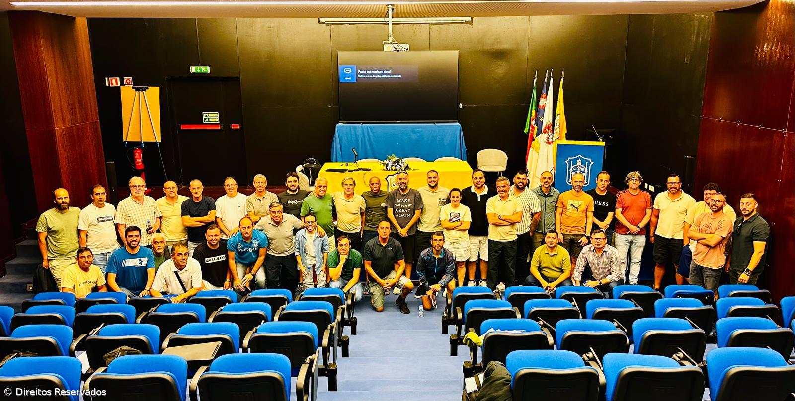 Formação da ANTF reuniu cerca de 70 treinadores nos Açores – Imagem 1