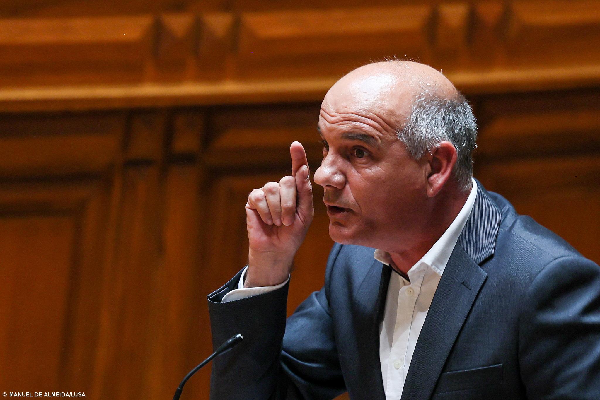 PCP antecipa aprovação da lei laboral e avisa que “trabalhadores não perdoam traição”  – Imagem 1