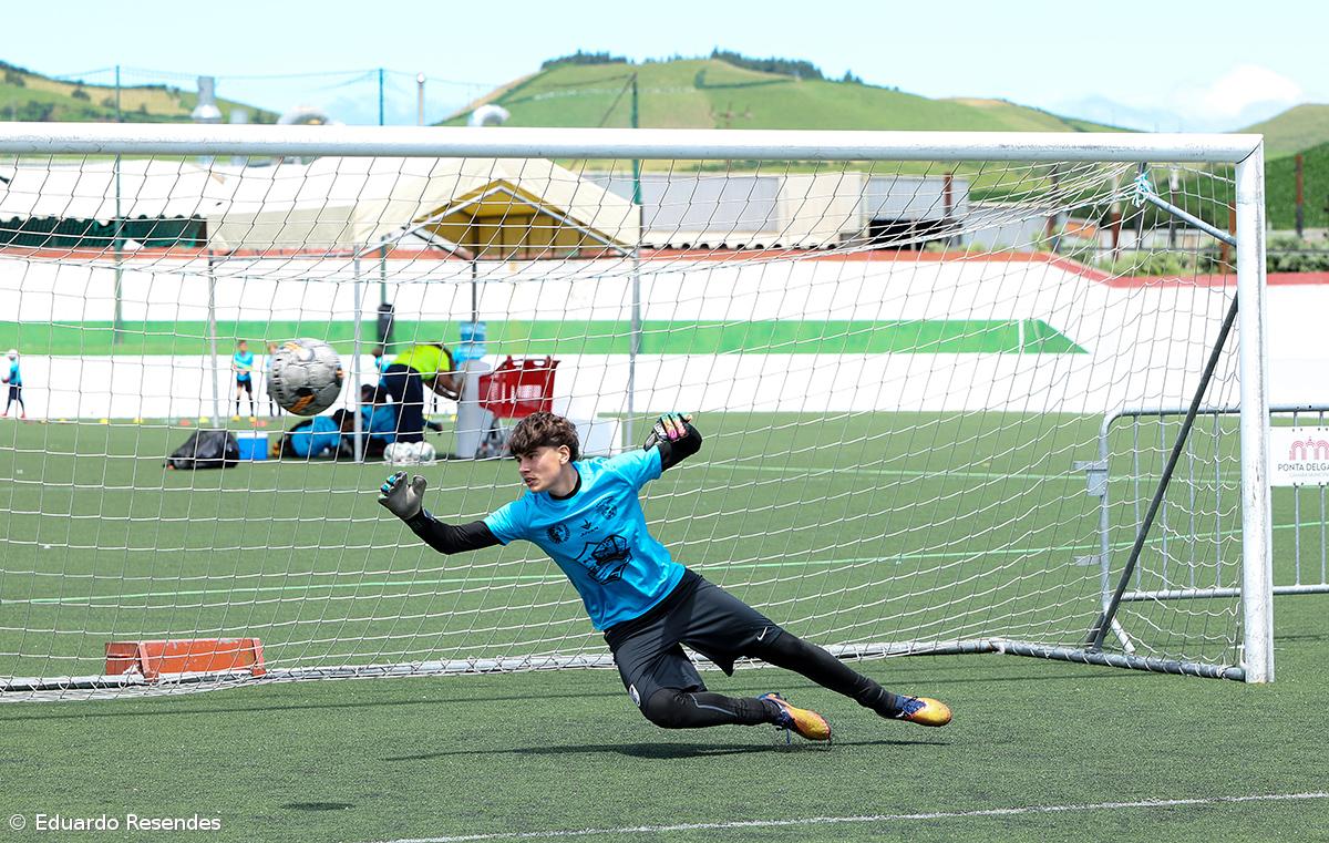 Torneio de guarda-redes internacionalizou-se na quarta edição (Com fotos) – Imagem 12