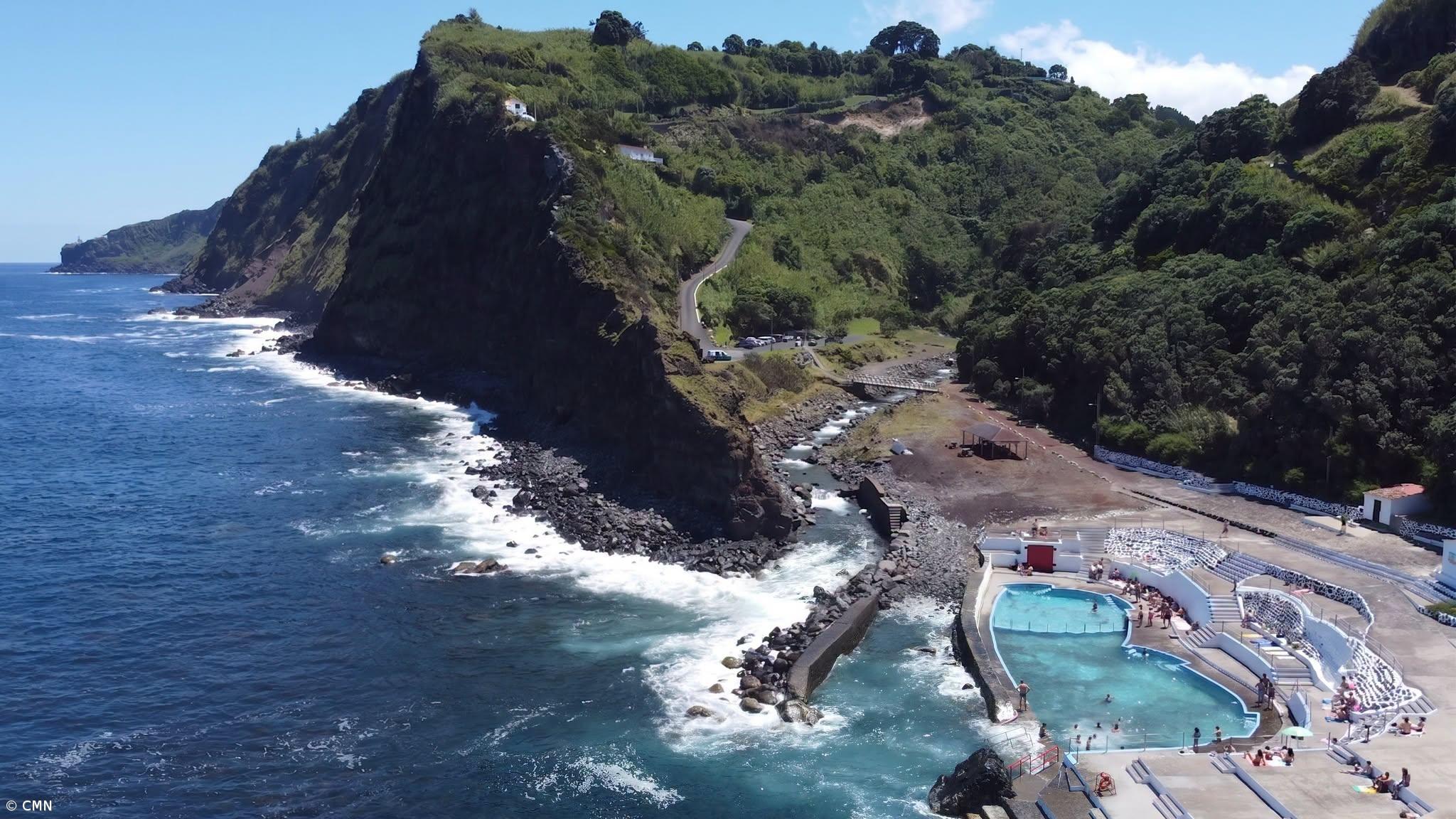 Nordeste explica acumulação de detritos nas Piscinas da Boca da Ribeira – Imagem 1