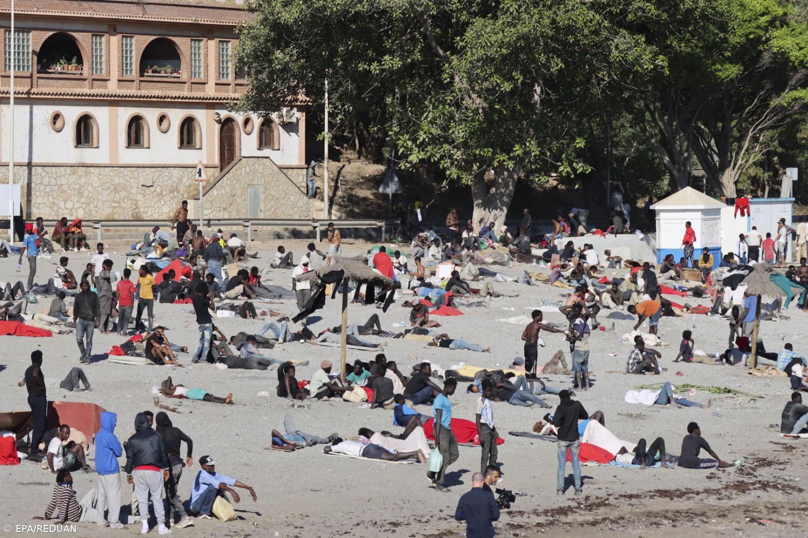72.000 pessoas entraram em Ceuta ilegalmente  – Imagem 1
