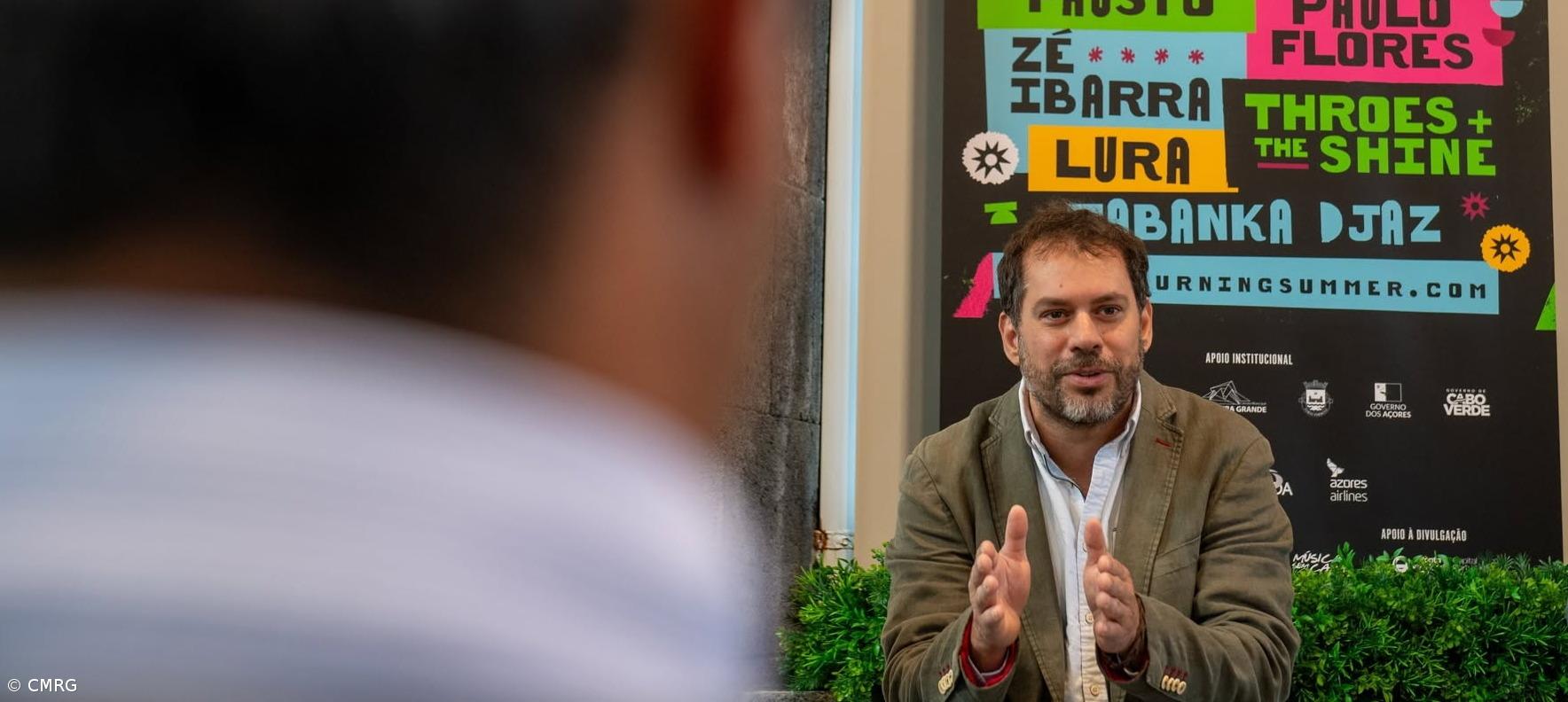 “Queremos proporcionar uma viagem musical coerente e surpreendente” – Imagem 1