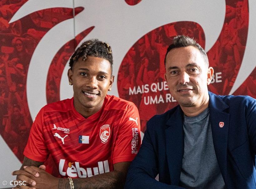 Santa Clara contrata defesa central Ythallo por três temporadas – Imagem 1