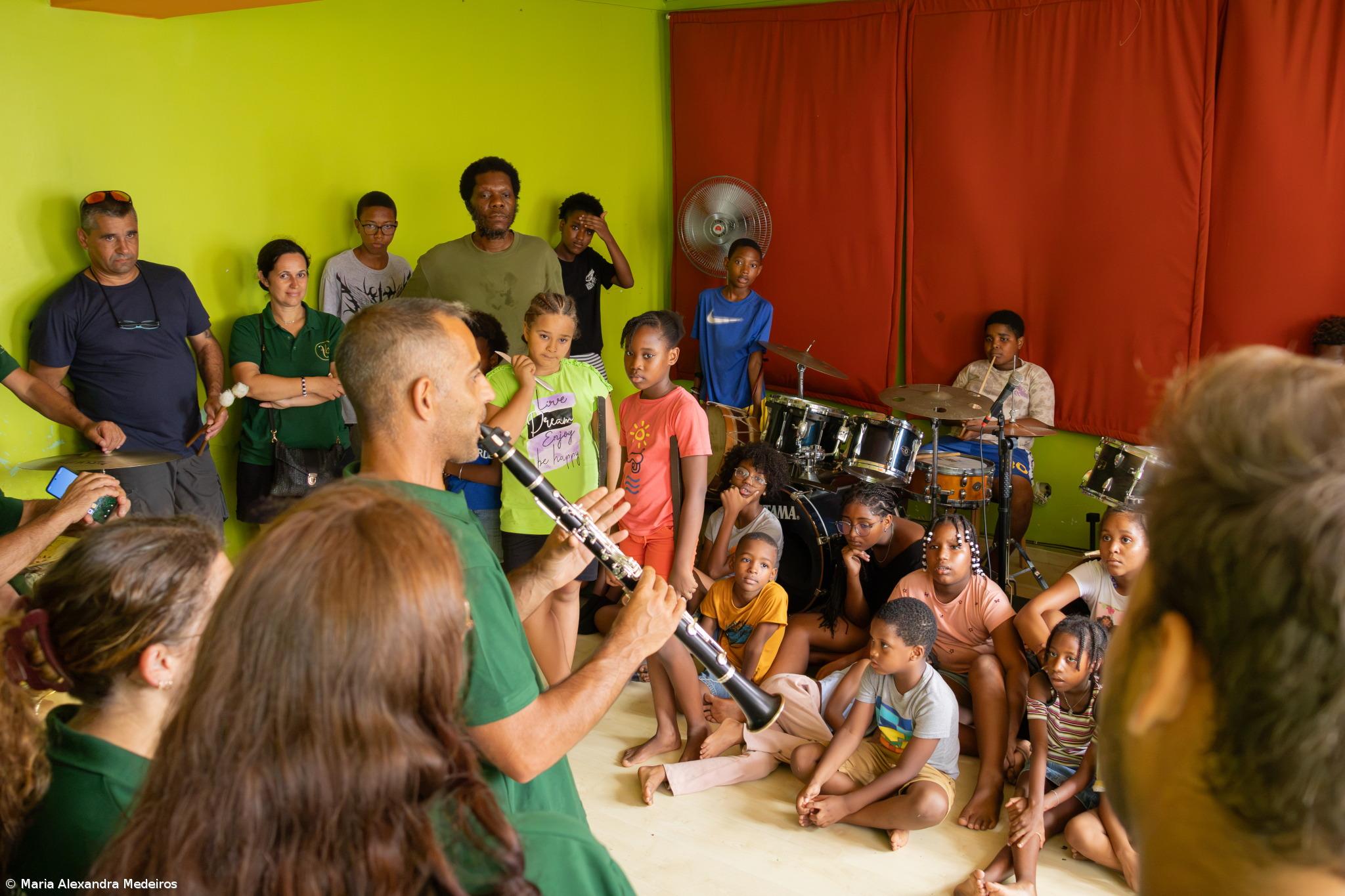 Açores e Cabo Verde unidos em espetáculo musical que celebrou efemérides  – Imagem 5