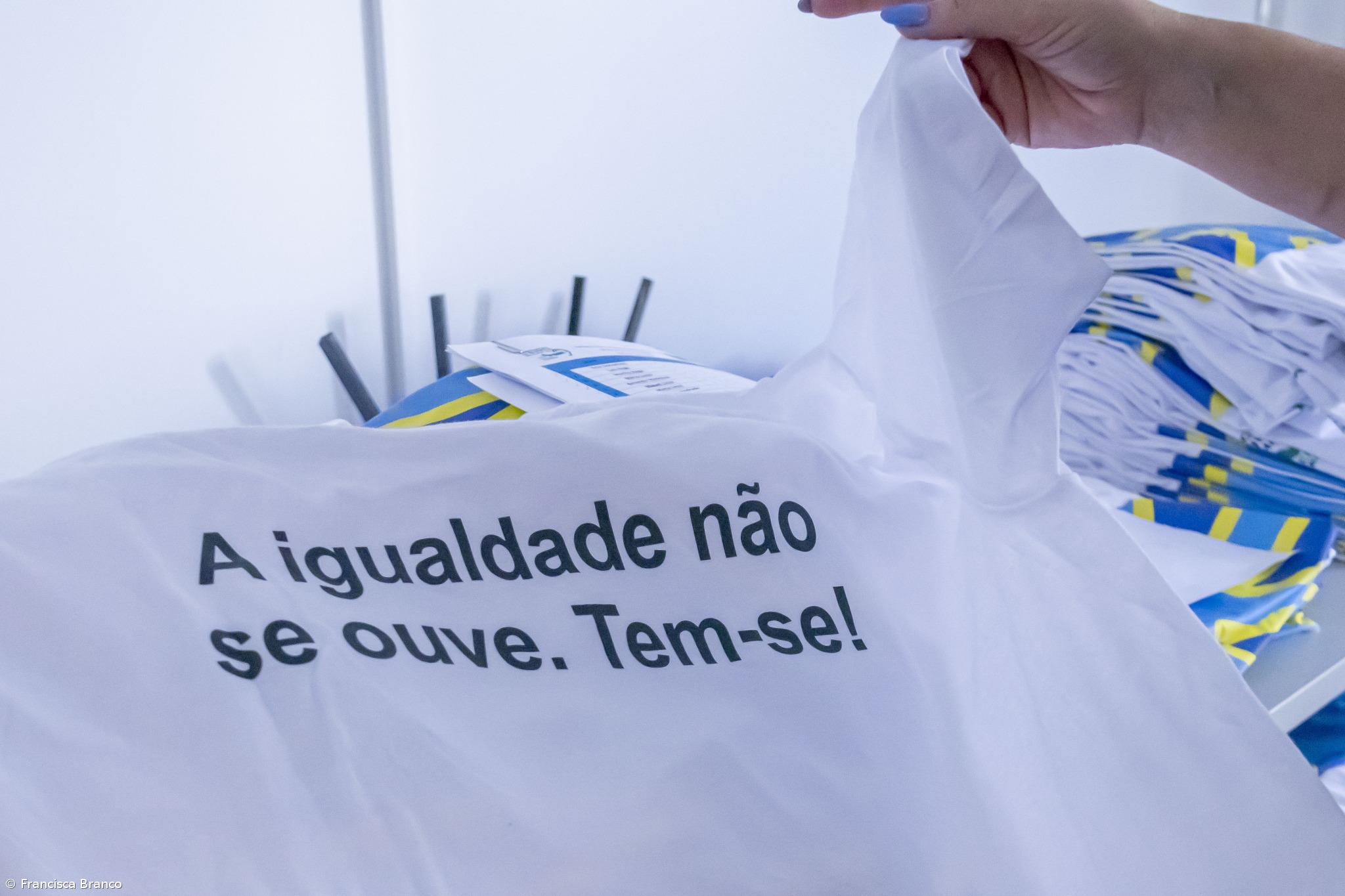Comunidade surda sai hoje à rua por direitos – Imagem 1