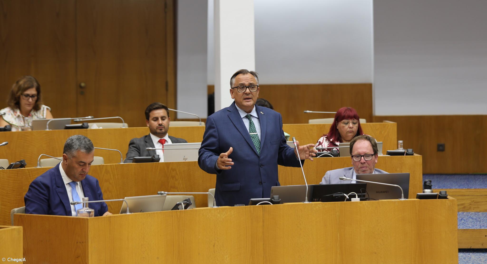 Chega/Açores quer saber dimensão do teletrabalho na administração regional – Imagem 1