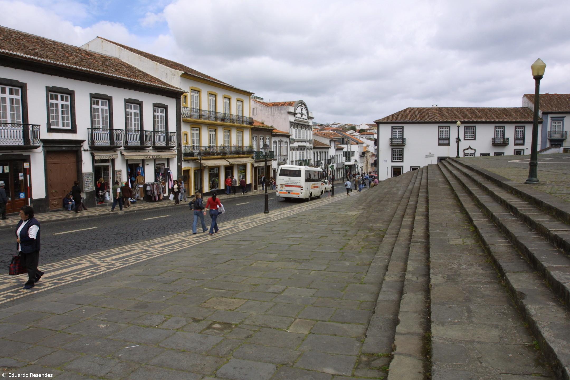 Reposto o fornecimento de energia elétrica na Terceira – Imagem 1