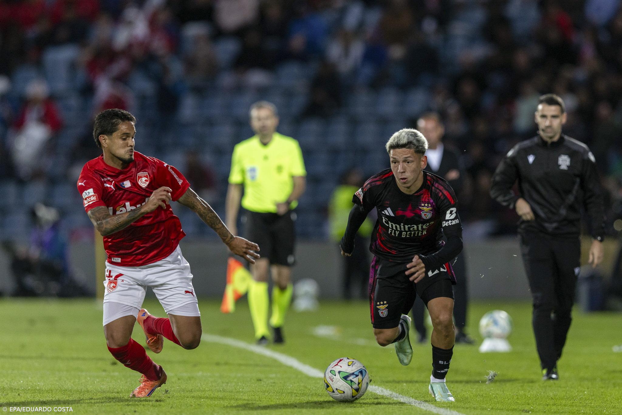 Reviravolta do Benfica dita fim da invencibilidade do Santa Clara  – Imagem 1