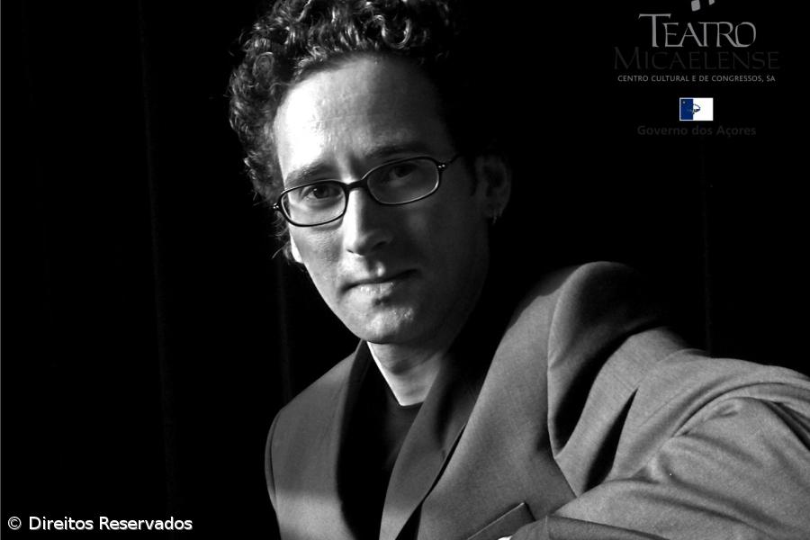 Tiago Dias actua no Teatro Micaelense – Imagem 1