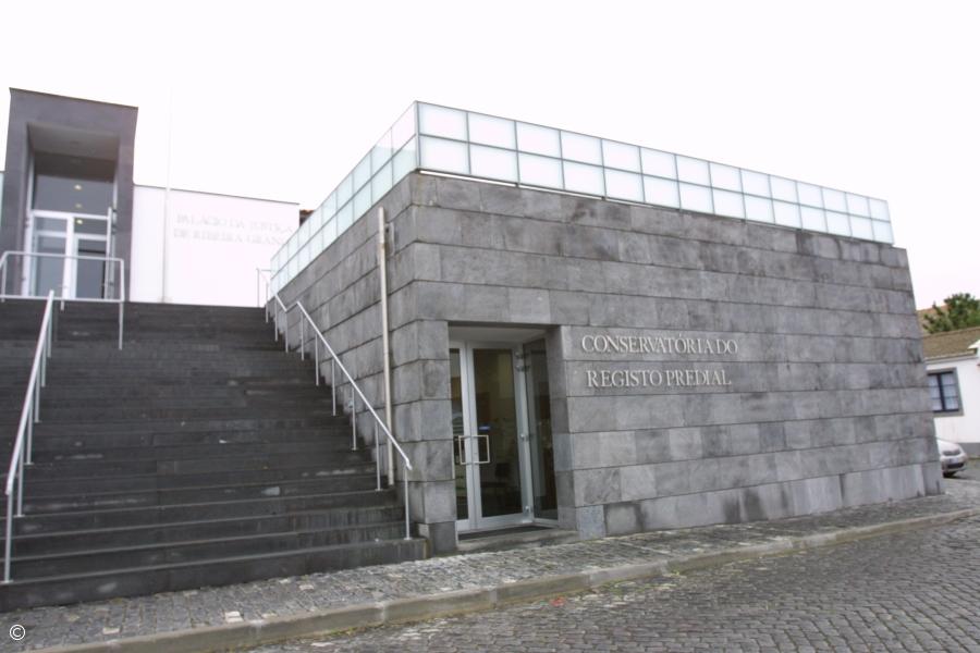 Suspeito de múltiplos crime de pornografia nos Açores fica em prisão preventiva – Imagem 1