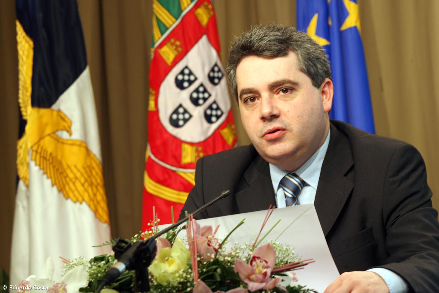 Governo torna relatórios de actividade obrigatórios – Imagem 1