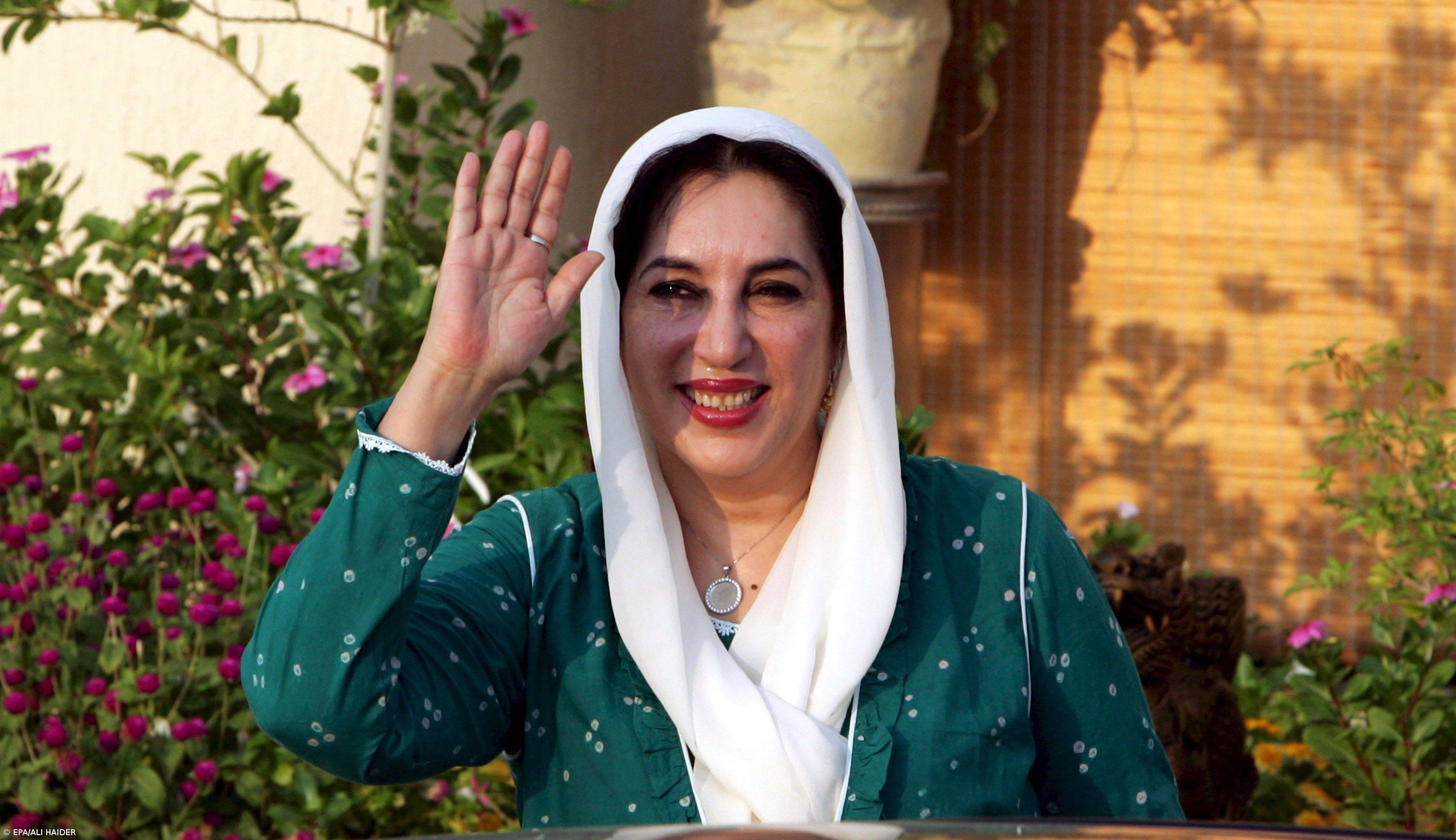 Benazir Bhutto morre em ataque suicida – Imagem 1