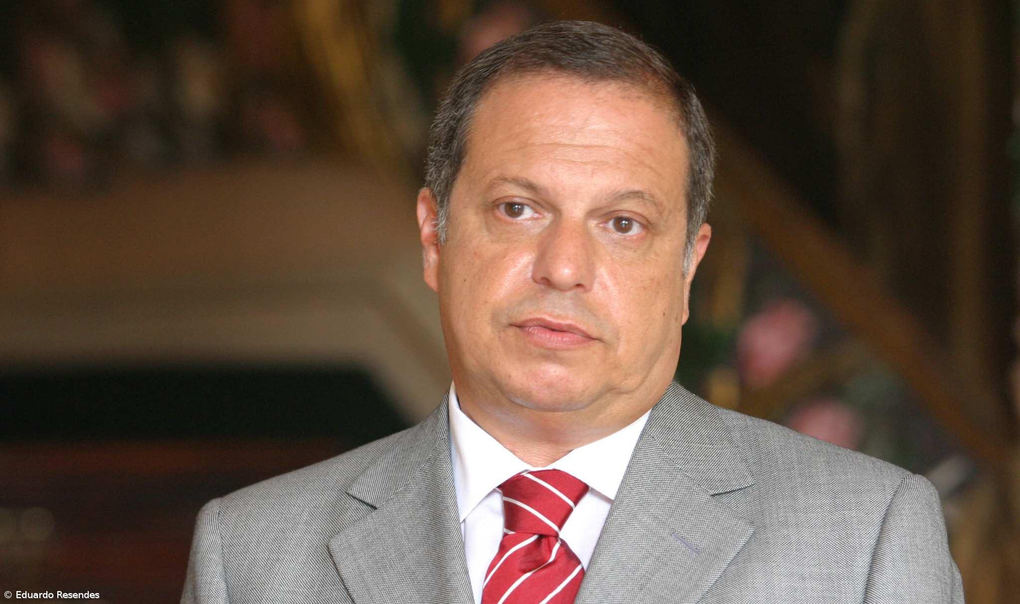 Carlos César e Berta Cabral protagonizam novo diferendo – Imagem 1