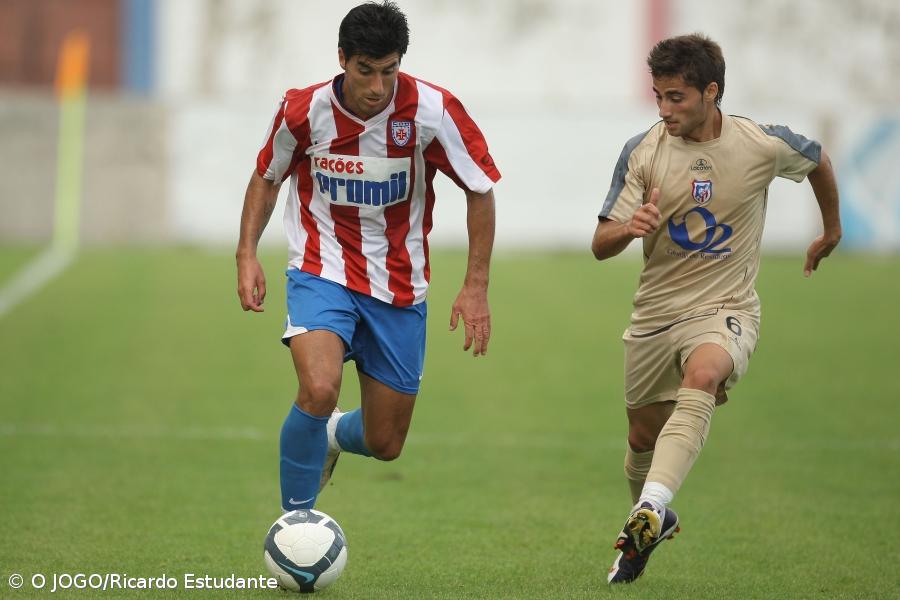 Operário derrotado termina jogo reduzido a oito jogadores em Esmoriz – Imagem 1