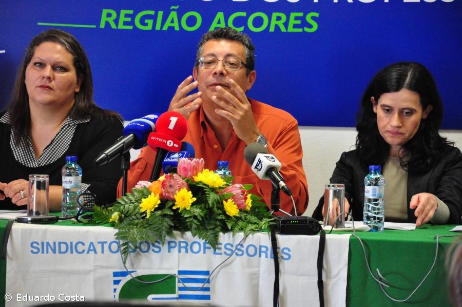 Sindicato dos professores nos Açores satisfeito com integração de contratados a termo – Imagem 1