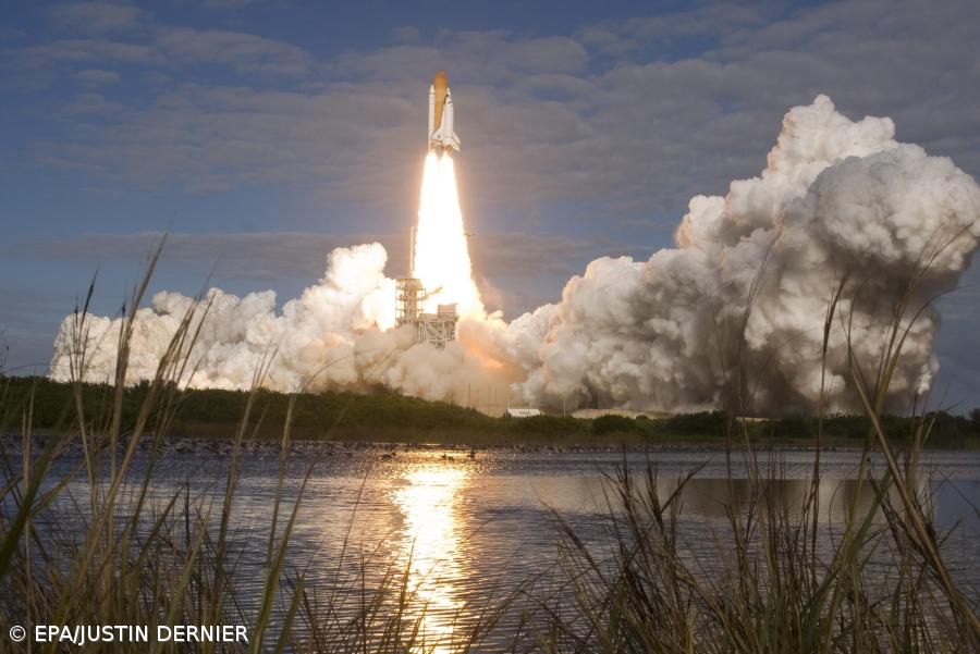 Atlantis descola para missão de 11 dias – Imagem 1
