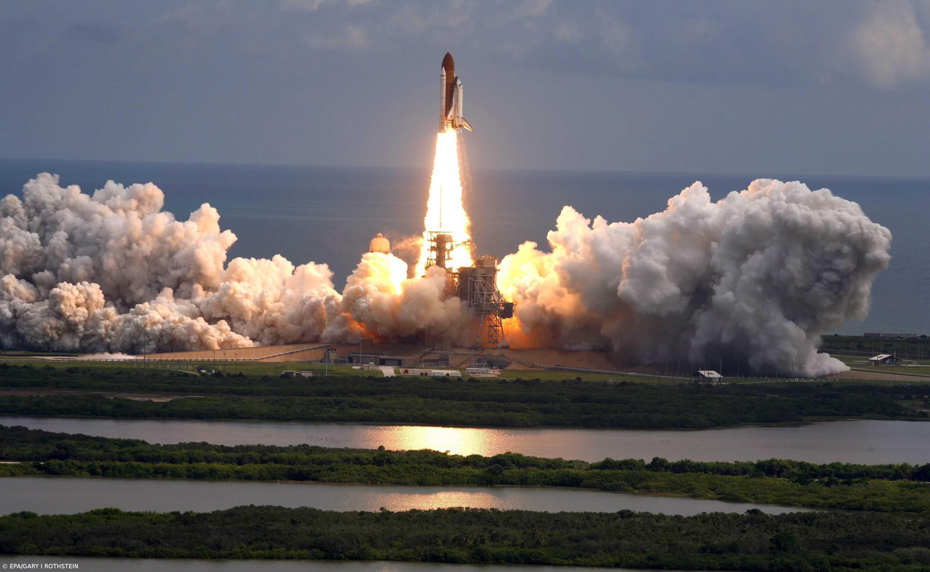 Lançamento do Discovery celebra 120º voo espacial – Imagem 1