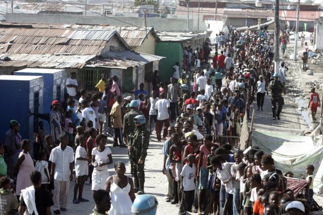 Guterres chega ao Haiti e descreve situação humanitária como desesperadora