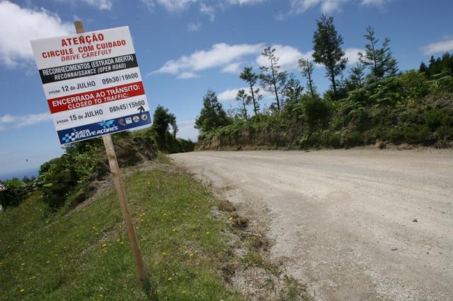 Pilotos (re)conhecem troços após três passagens nas classificativas