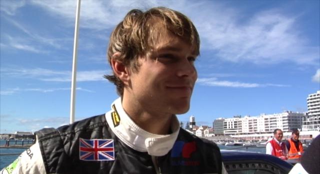 Mikkelsen com 24 segundos de vantagem