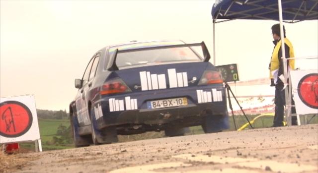 Shakedown animado por Skodas e Peugeot