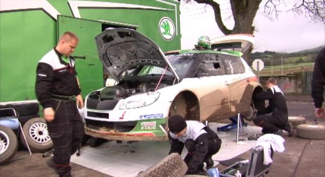 Monday Test com chuva na Achada e sol nos Remédios