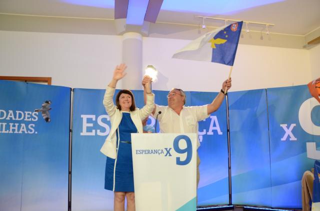 Berta Cabral em Santa Maria apela ao voto "na mudança segura"