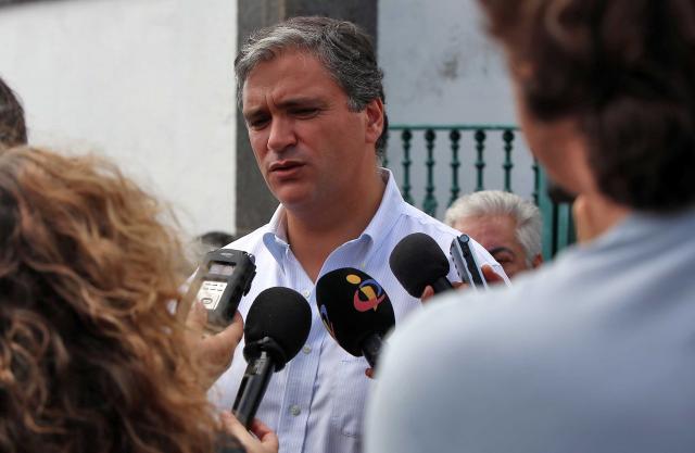 Vasco Cordeiro evita falar em maioria mas apoiantes não têm dúvidas