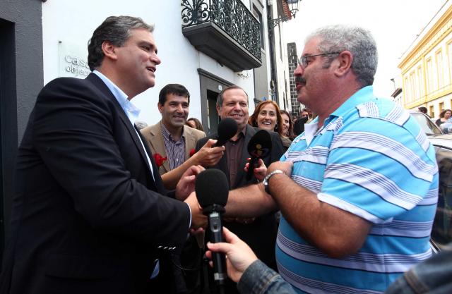 Vasco Cordeiro apela ao voto em 'maratona' nos Arrifes