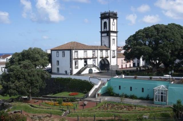 Ribeira Grande veste-se de primavera e celebra com arte