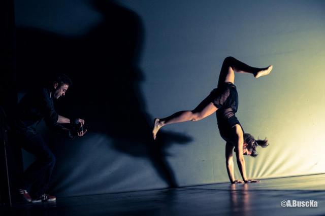 Pontilha promove dois workshops de dança