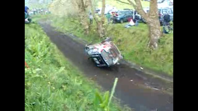 André Arruda partilha vídeo de despiste na Coroa da Mata