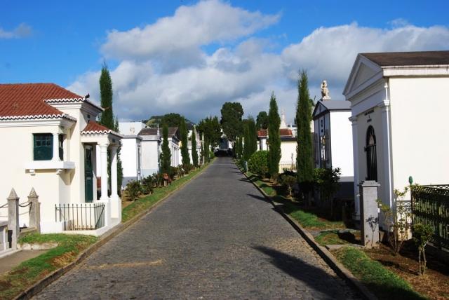 Município investe mais de 144 mil euros no Cemitério de São Joaquim
