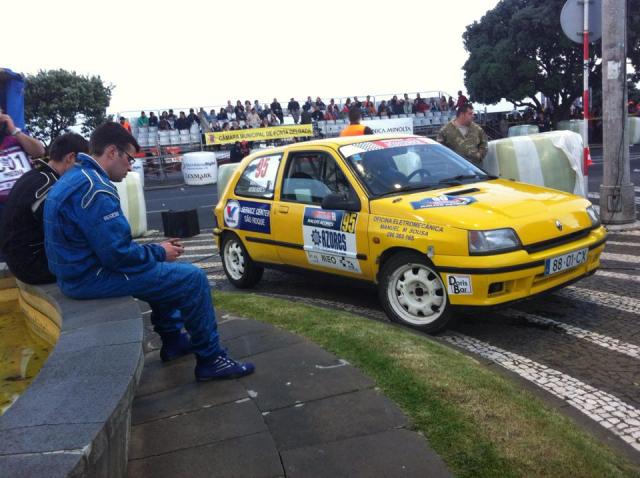 Começou a 'City Show' do SATA Rallye Açores