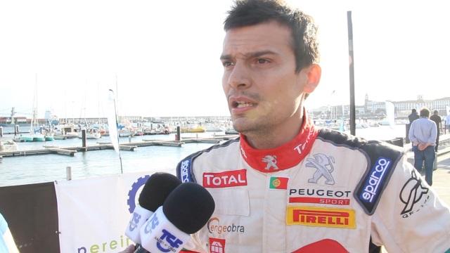 Motor de Peugeot 207 trai Bruno Magalhães nos Graminhais 1