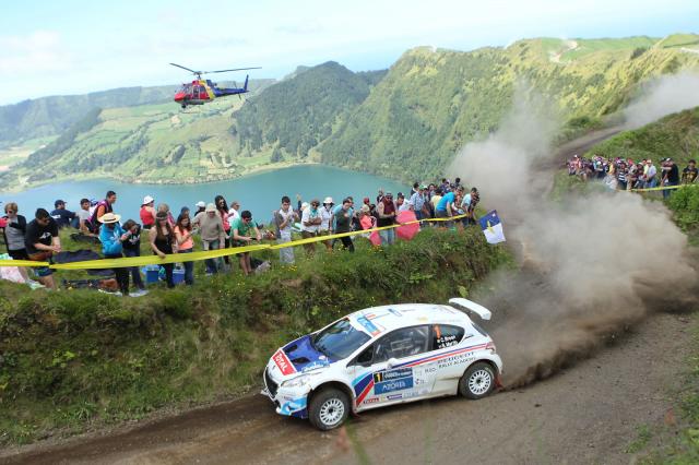 Líder Kajetanowicz com Breen à perna após Pico da Pedra Golfe 2