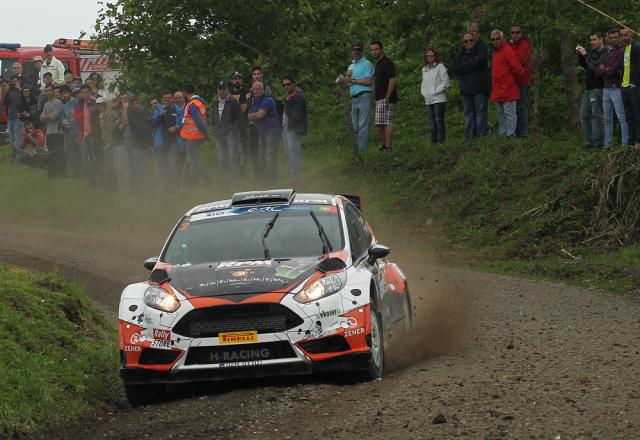 Kajetanowicz recupera liderança enquanto Lukyanuk cresce em São Brás