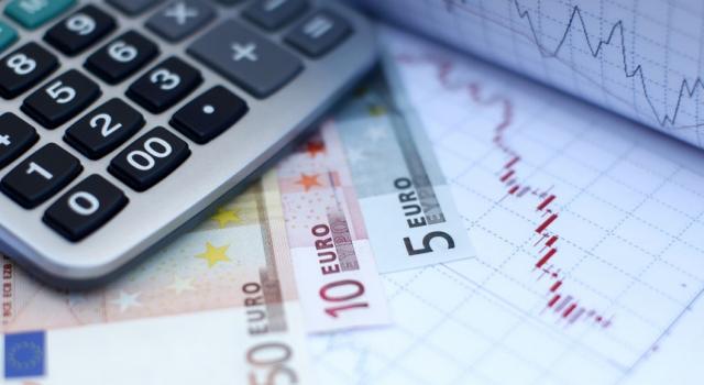 Governo assume salário mínimo nos 970 euros no próximo ano