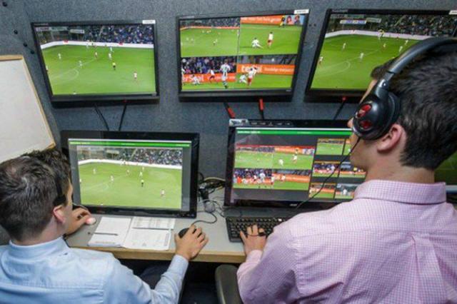 UEFA quer uniformizar revisões do videoárbitro