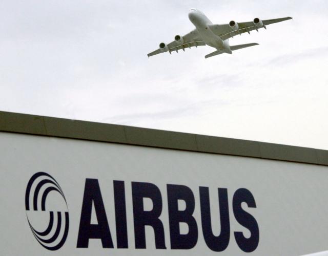 Airbus reduz meta de entregas de aviões em 2025 após problema com fuselagem