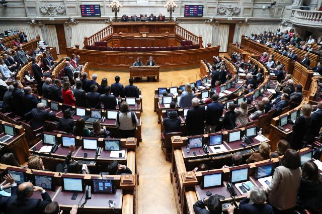 Novos deputados deverão tomar posse no final de outubro