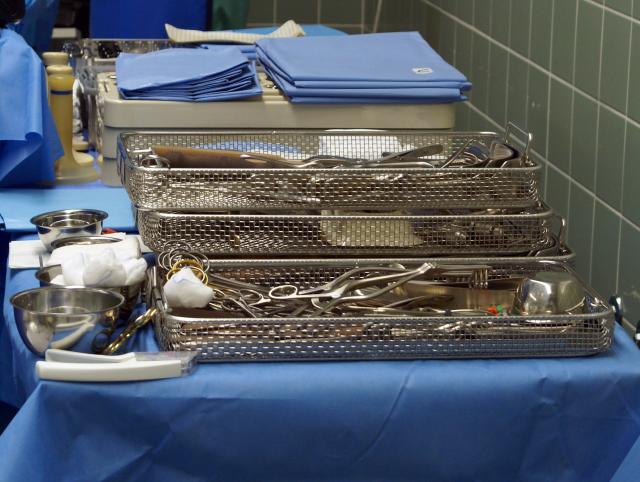 Cerca de 13 500 utentes na lista de espera para cirurgia no SRS em fevereiro