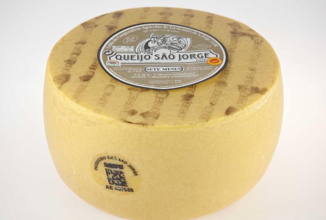 Queijo de São Jorge não deve ser chamado ‘Queijo da Ilha’