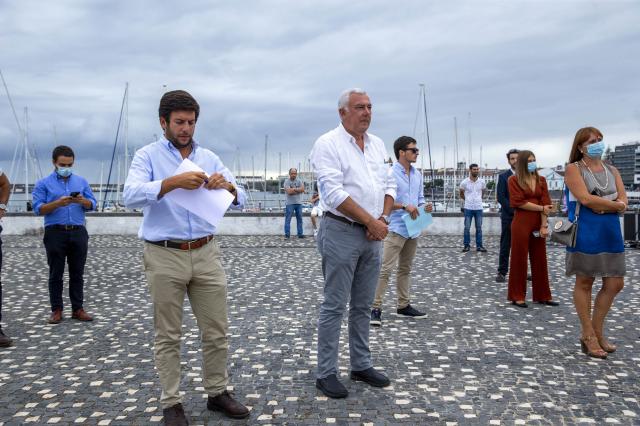 Líder nacional do CDS diz-se "otimista" 