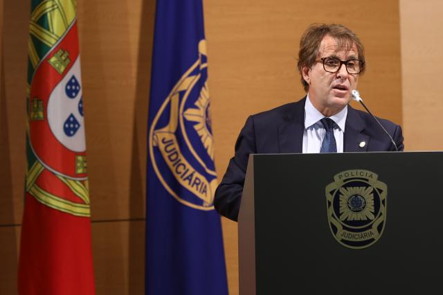 Luís Neves toma posse na segunda-feira como MAI e tem o desafio de reformar a proteção civil