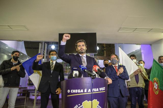 André Ventura exclui coligação à direita e lembra que PSD se afastou do Chega