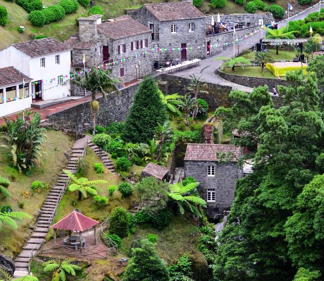 Governo estuda solução para acessibilidade a Ribeira dos Caldeirões