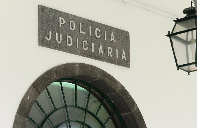 Jovem detido por violação de criança de 12 anos