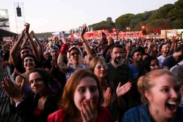 Estudantes de Medicina reforçam prevenção das IST nos festivais de verão