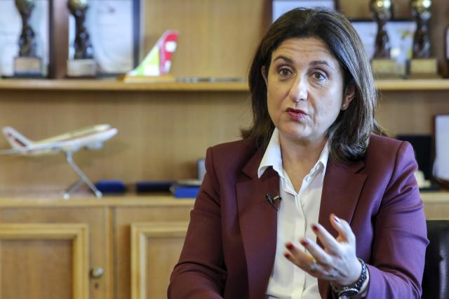 Antiga CEO da TAP exige justiça por demissão “sem fundamento” e critica políticos